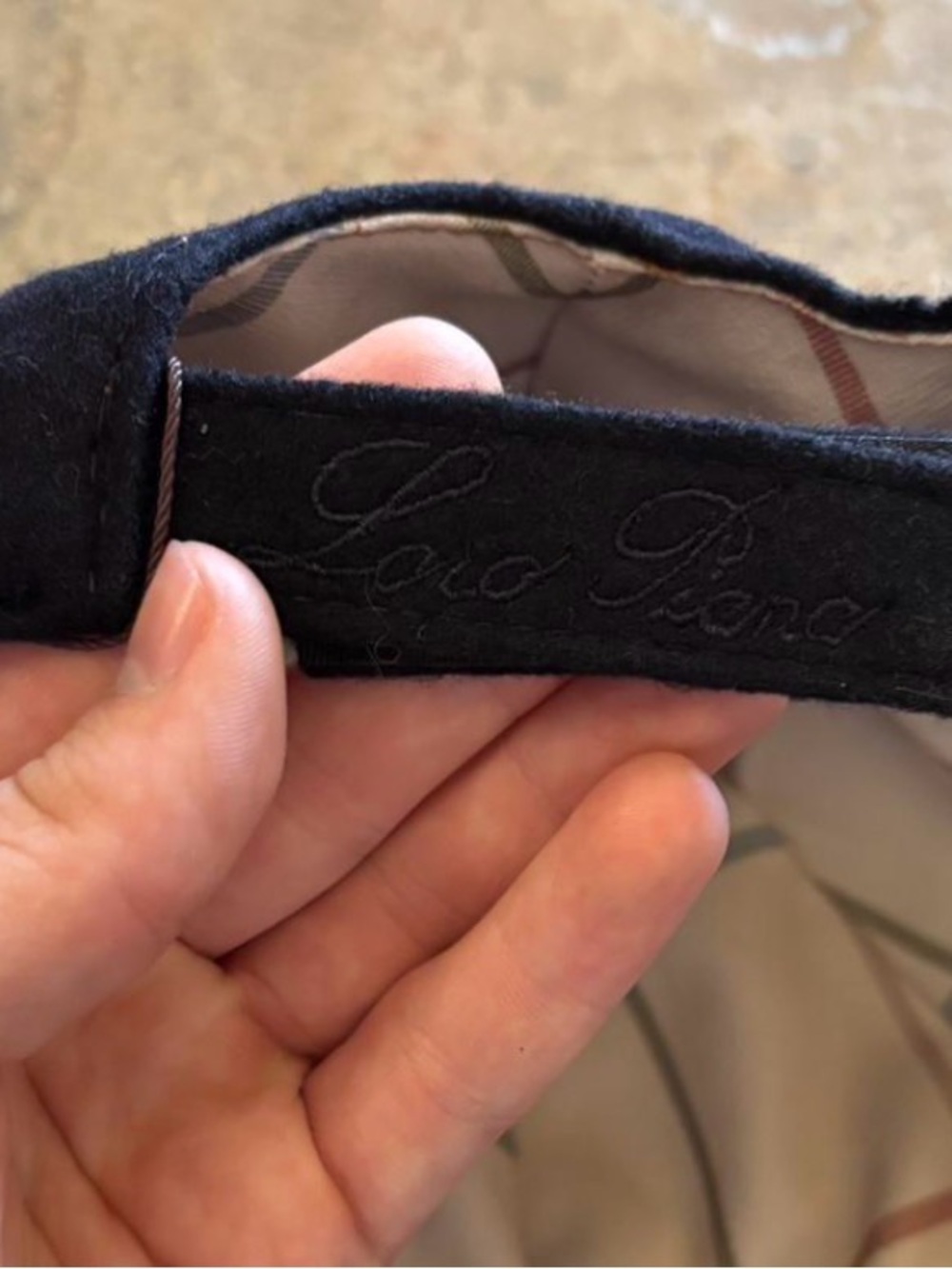 Loro Piana Cashmere Hat - Picture 7 of 9